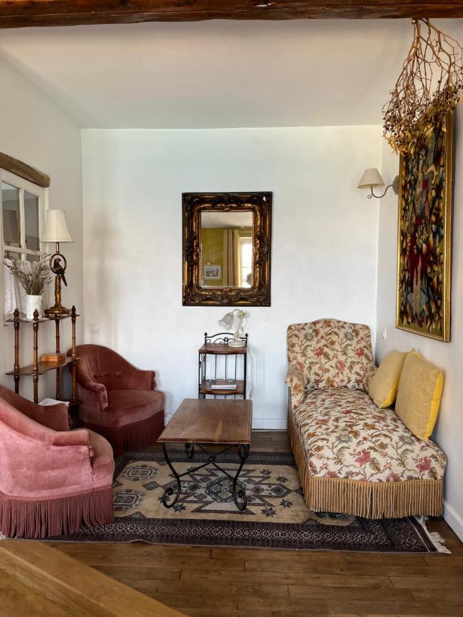 Menton1974 Apartment *